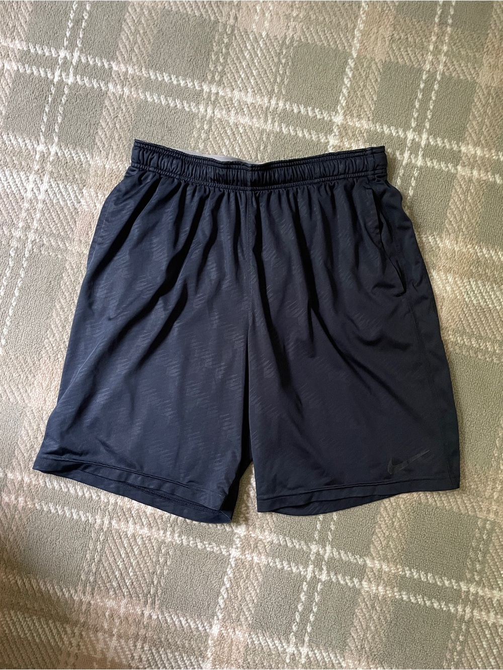 Nike dri-fit basketball shorts XL